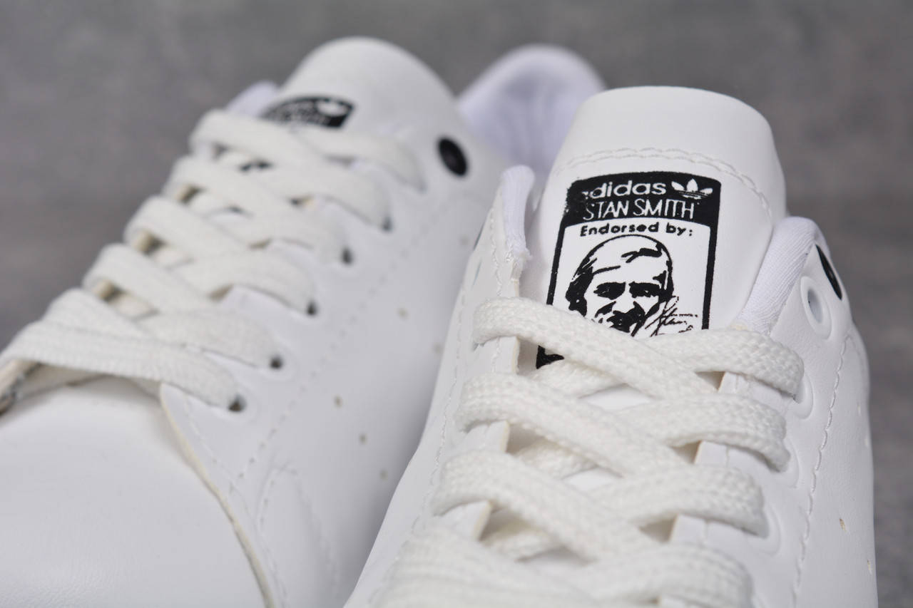 

Кроссовки белые с черным задником Adidas Stan Smith Black, Черный
