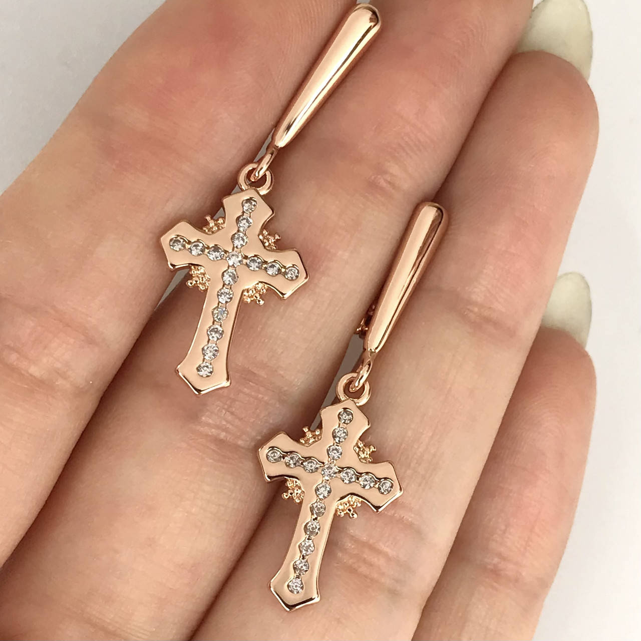 

Серьги с подвесками Крестики из белых кристаллов покрытие золотом 18к.