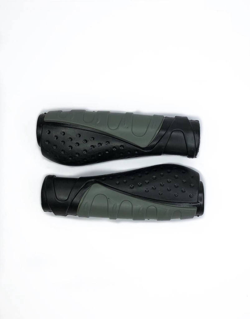 

Грипсы на велосипед (ручки на руль) F50-11 120 мм