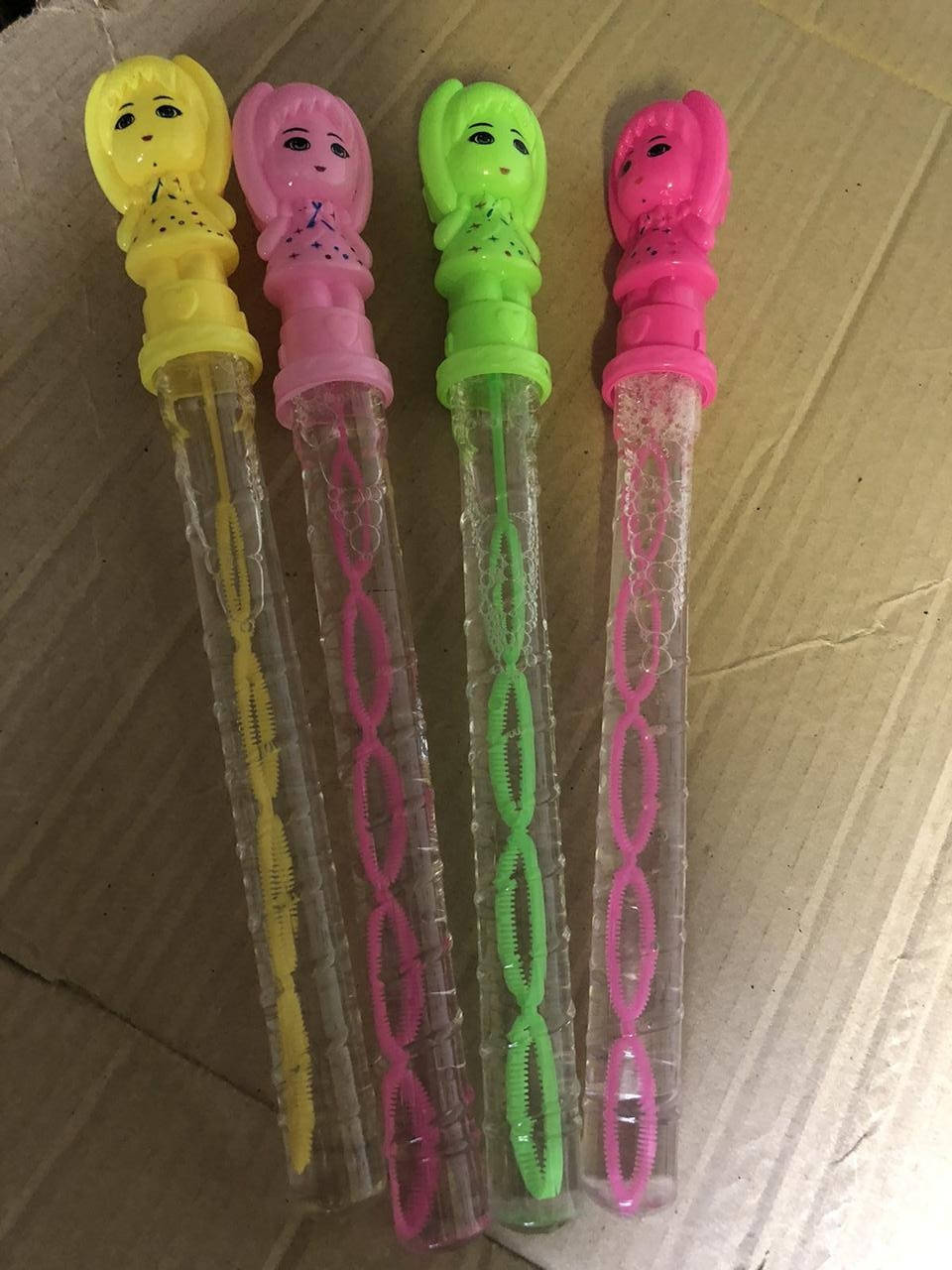 

Мыльные пузыри Девочка