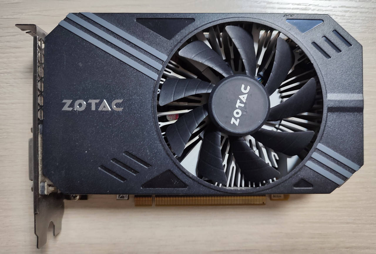 

Видеокарта ZOTAC GTX1060 6Gb 192BIT ref. б/у