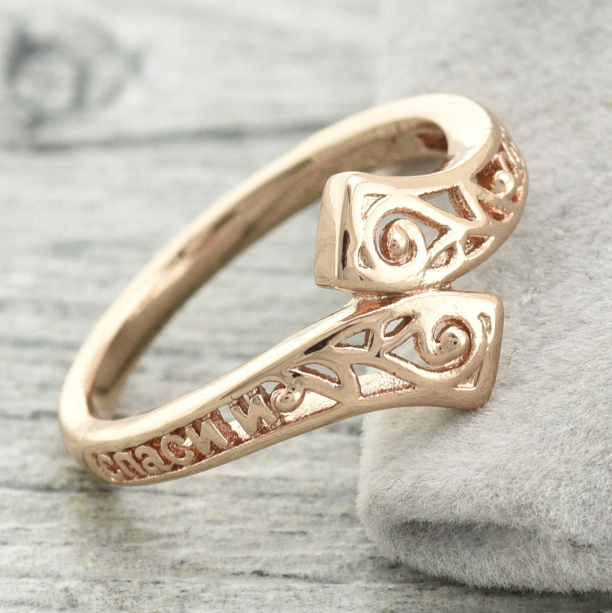 

Кольцо Xuping Спаси и Сохрани 11475 ширина 10 мм позолота РО размер 16