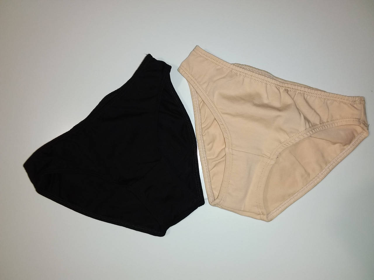 

Трусы под купальник для гимнастики 158-164