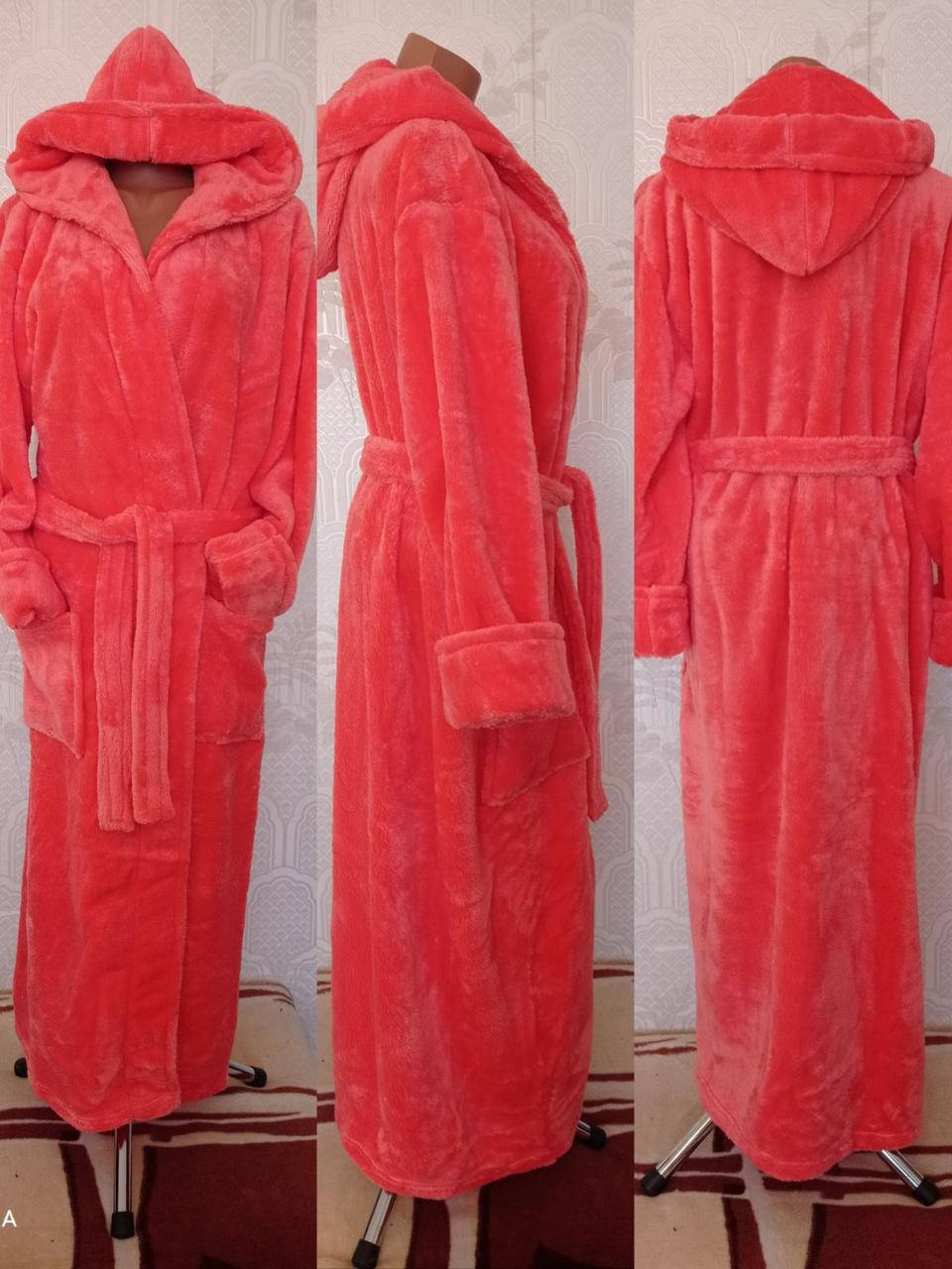 

Женский теплый длинный халат, большого размера, с капюшоном , р-р 46,48,50,52,54,56,58-60 цвета разные