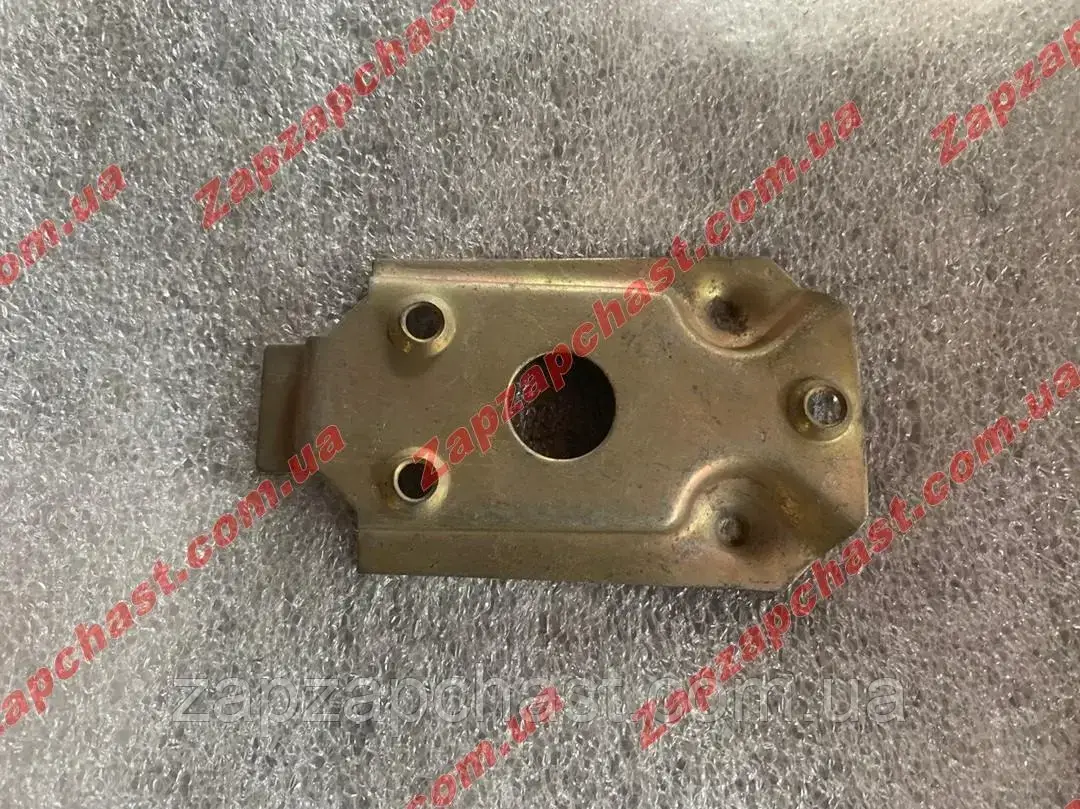 

Кронштейн бачка омывателя Ваз 2108 2109 2101 2121