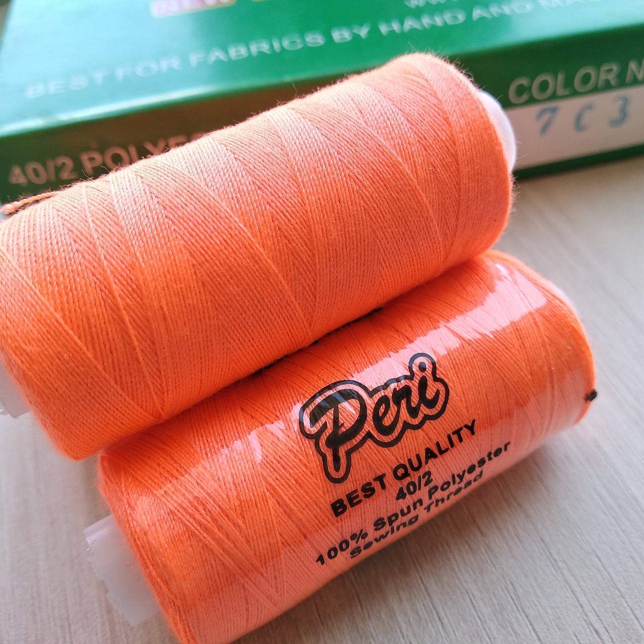 

Нитки Peri №40 котушка 400 ярд, неон помаранчева (703), Оранжевый