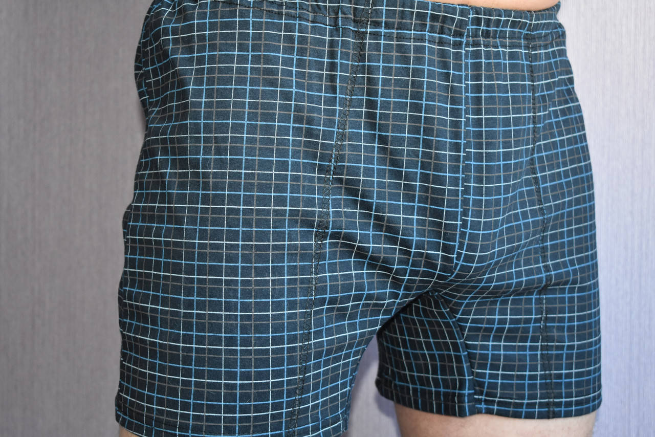 

Трусы мужские семейные расцветка решетка на темном, Синий