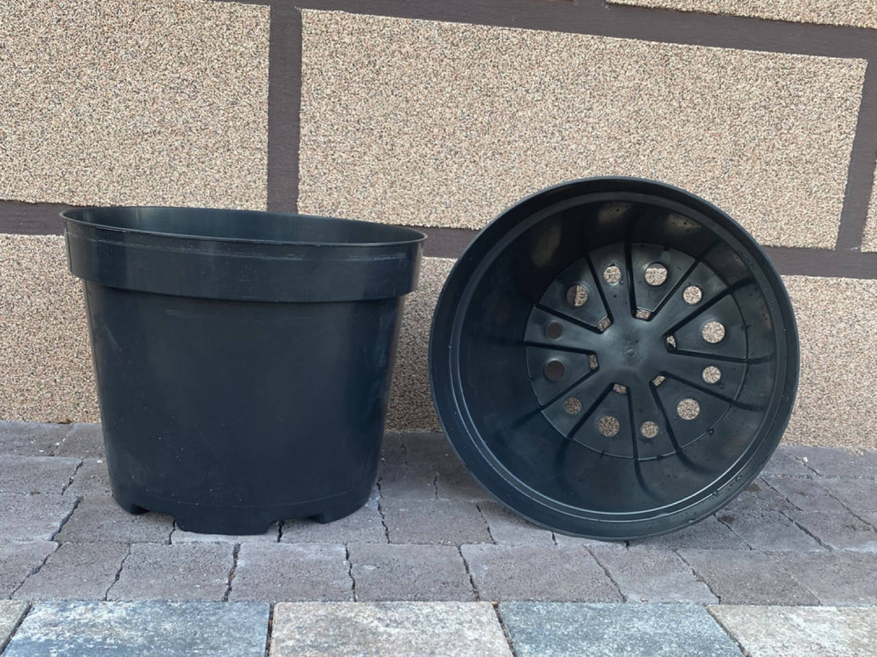 

Горшок для цветов KLODA 10L