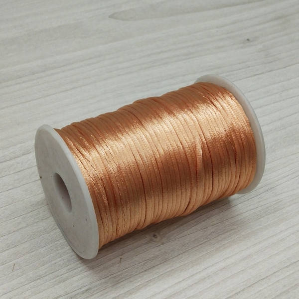 

2 Шнур корсетный (сатиновый, шелковый ) 2мм, 100 ярдов