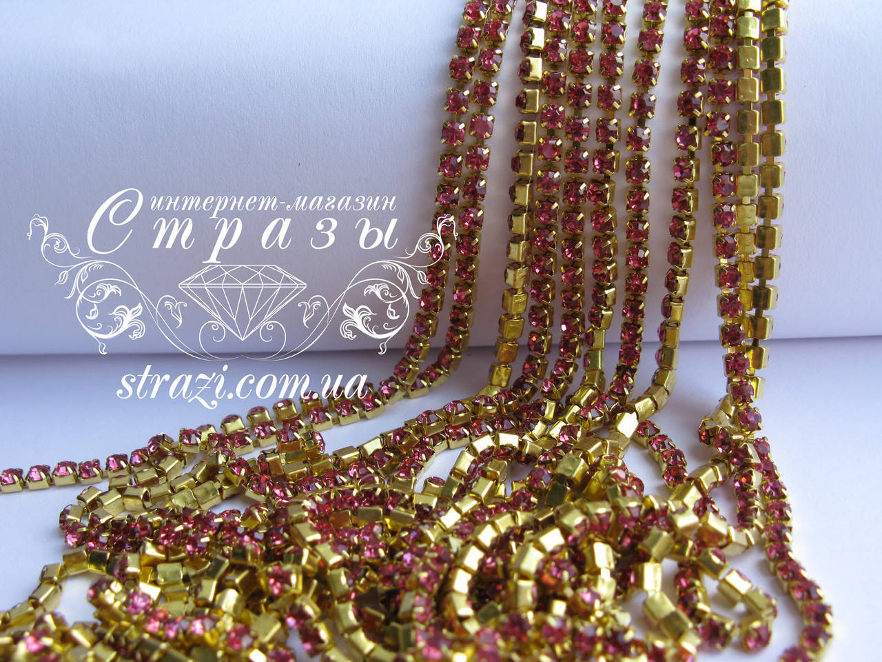 

Ланцюжок зі стразами ss12 Rose Gold, 1м.