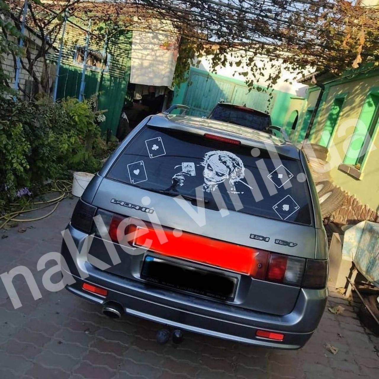 

Виниловая наклейка на авто Джокер и карты