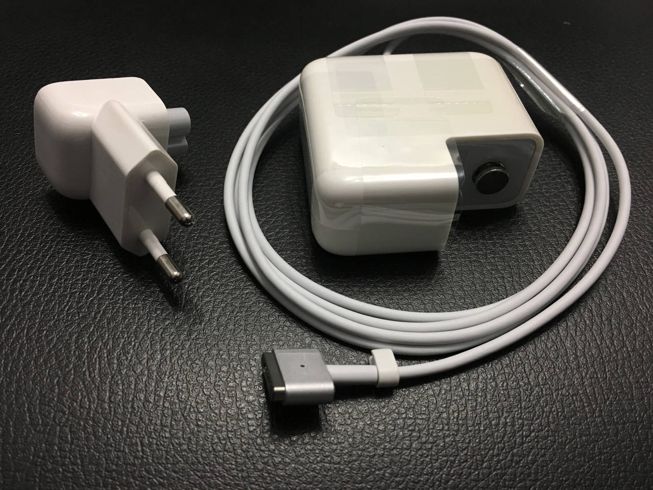 

Зарядка,Блок питания для ноутбука Apple MacBook Air 45W 14.85V 3.05A T-style MagSafe2