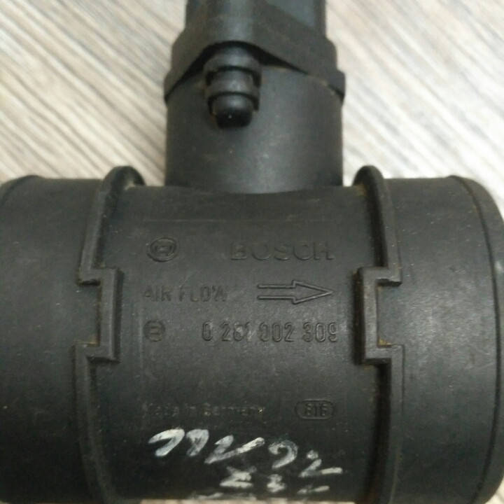 

Расходомер воздуха Opel Combo Alfa Romeo 147 156 Fiat Doblo Punto 0281002309 46559804