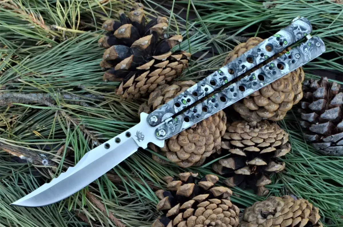 

Нож бабочка из кс го cs go Tyrannosaurus