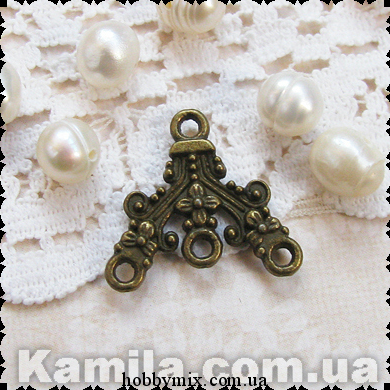 

Коннектор "треугольный" бронза (1,8х1,8 см) 12 шт в уп.