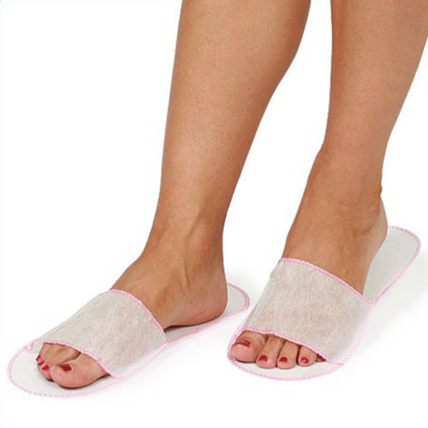 

Одноразовые тапочки с закрытым носком Hairmaster упаковка 100 шт.