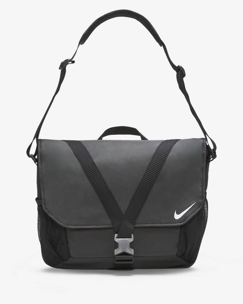 

Сумка Nike Sportswear Essentials Messenger Bag DB0498-010 Черный