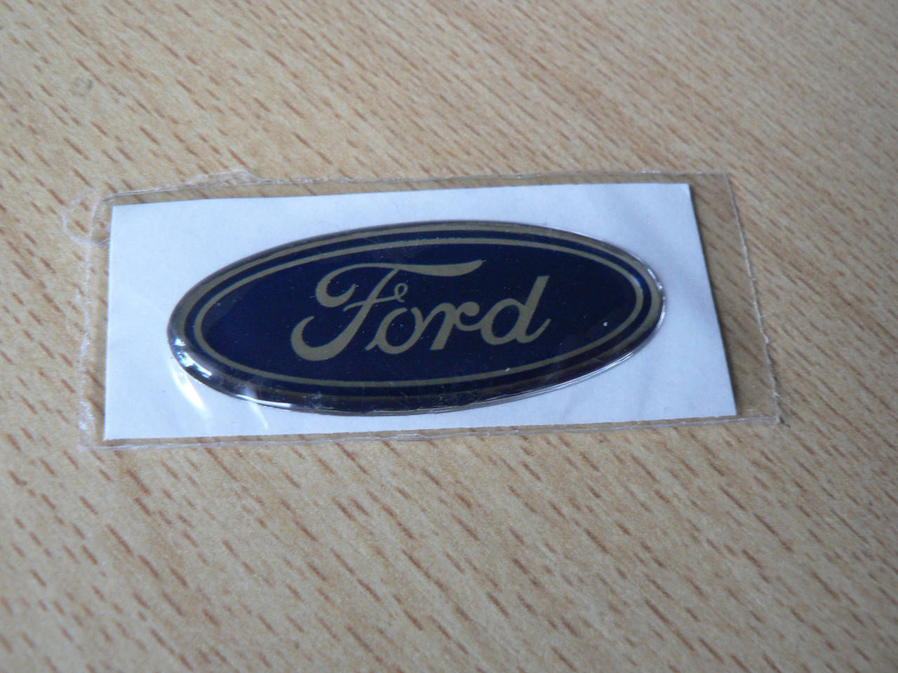 

Наклейка s надпись овал Ford 45х19х1.2мм cиликоновая эмблема логотип марка бренд на авто Форд