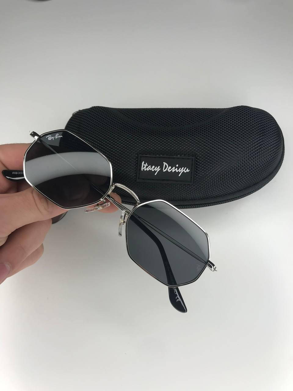 

Солнцезащитные очки со шторкой Ray Ban Octagonal RB3556, Темно-серый