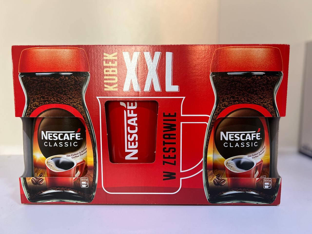

Набор с 2 растворимых кофе Nescafe Classic (баночка 200 г) с кружкой 350 мл