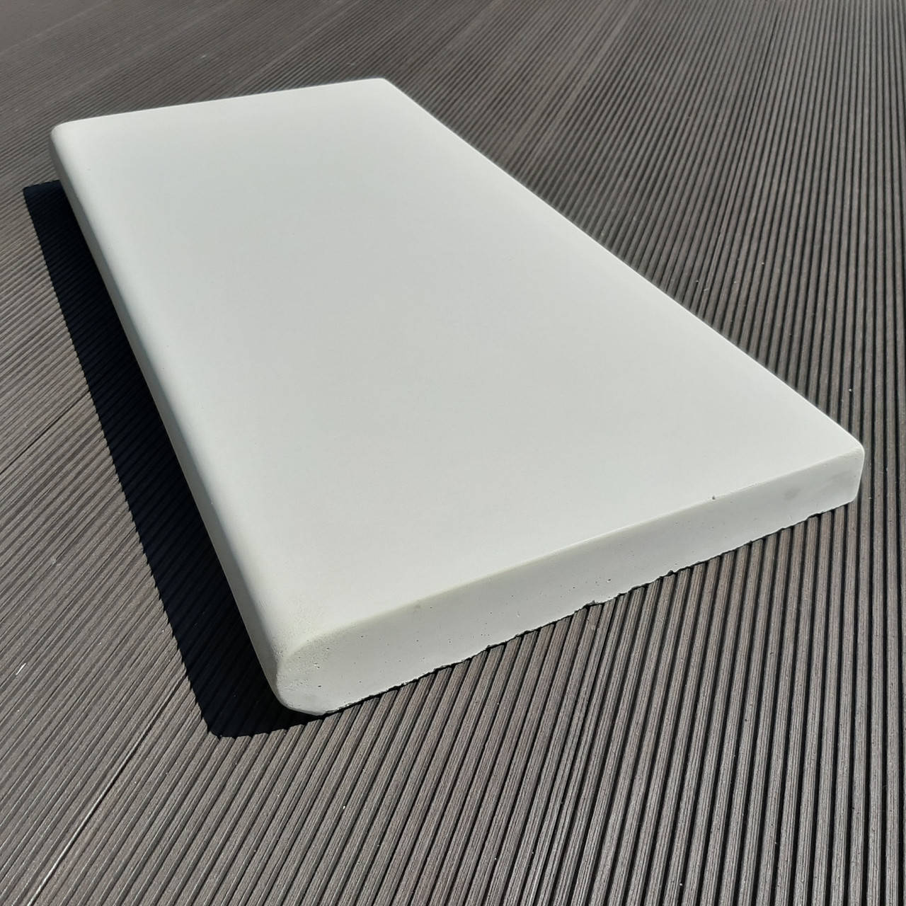 

Копинговый камень 25х50 см Плоский бортовой для бассейна, Белый