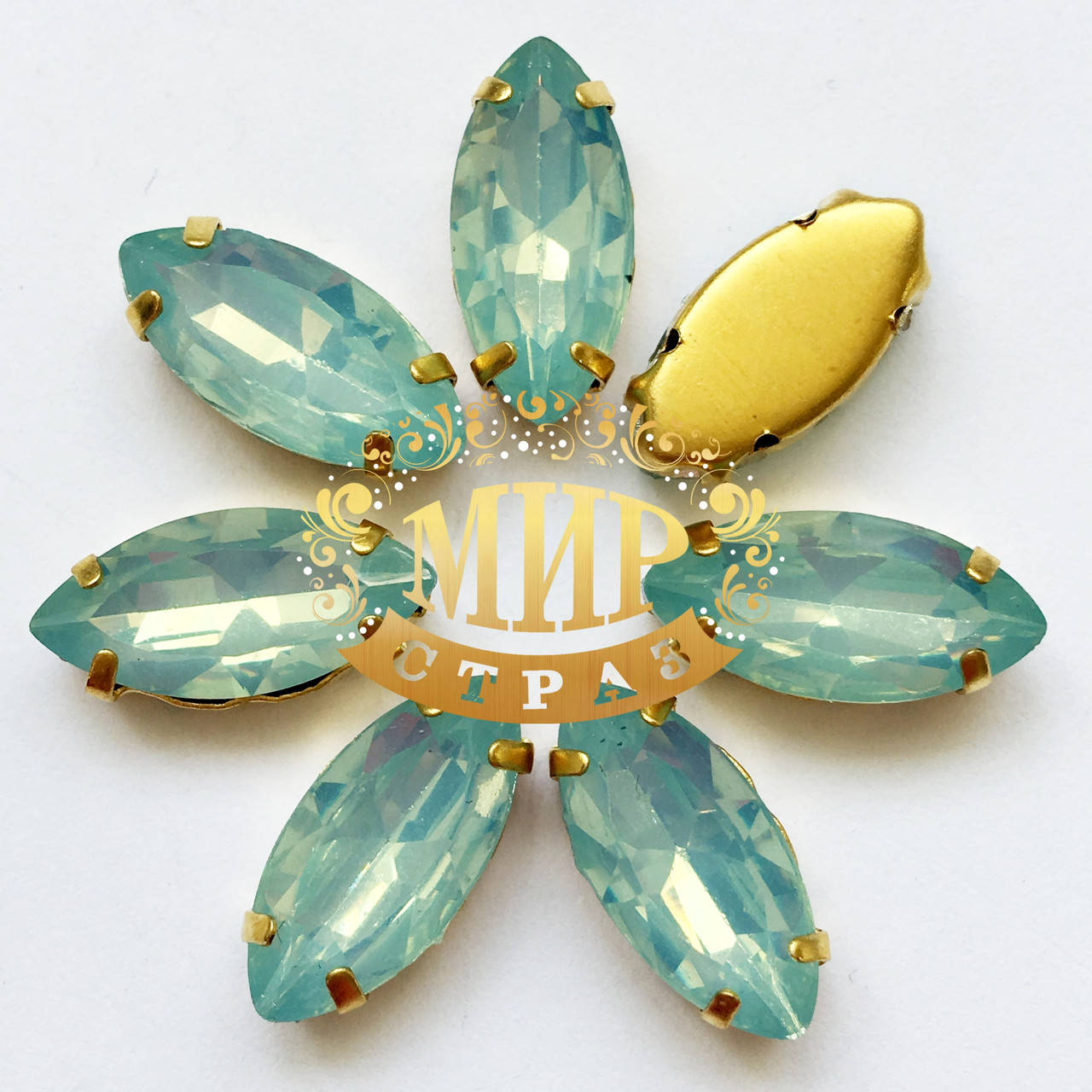 

Cтразы в золотых цапах Лодочка 7х15мм Цвет Pacific Opal, Белый