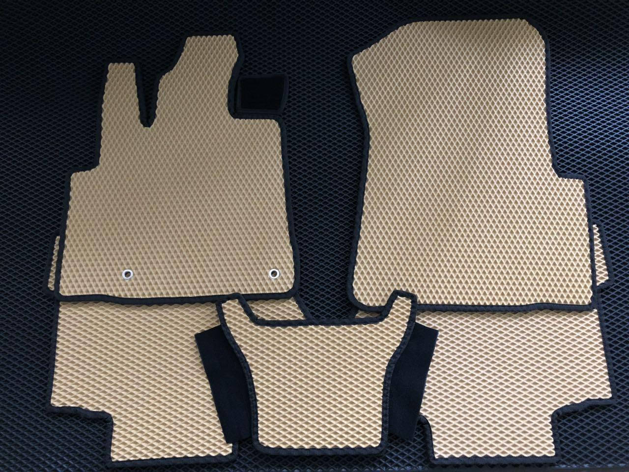 

Автомобильные коврики EVA на TOYOTA SEQUOIA (2008-н.в.)