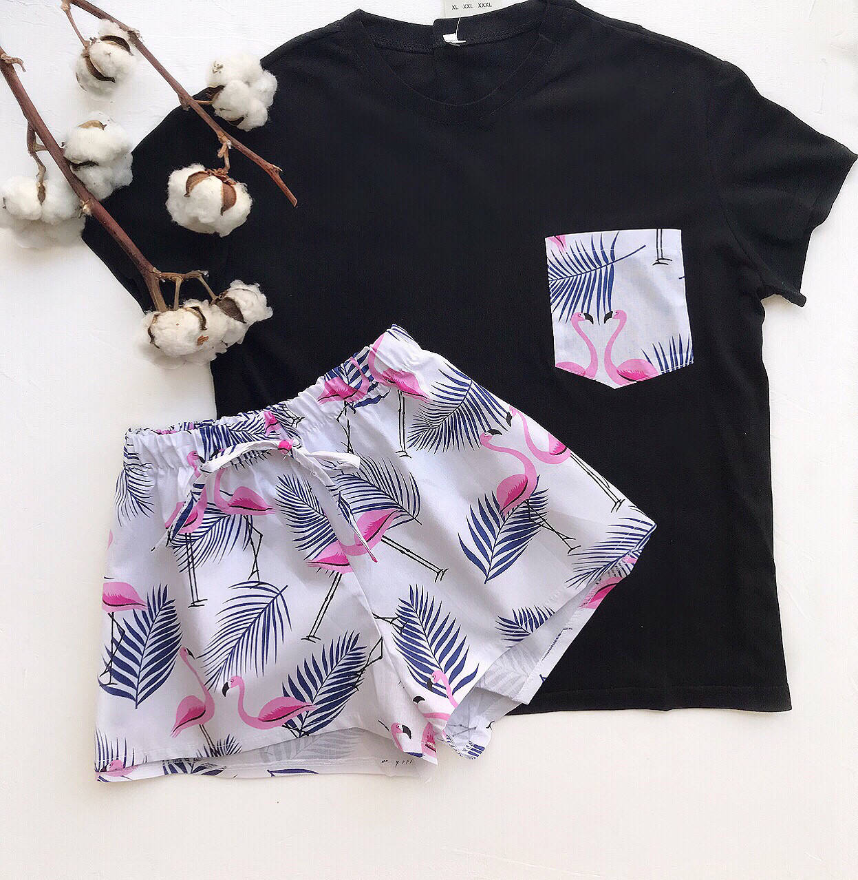 

Пижама футболка и шорты L-XL фламинго