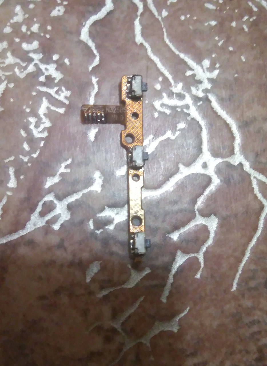 

Шлейф кнопок для s tell m555 Bravis a553 Discovery б.у. оригинал
