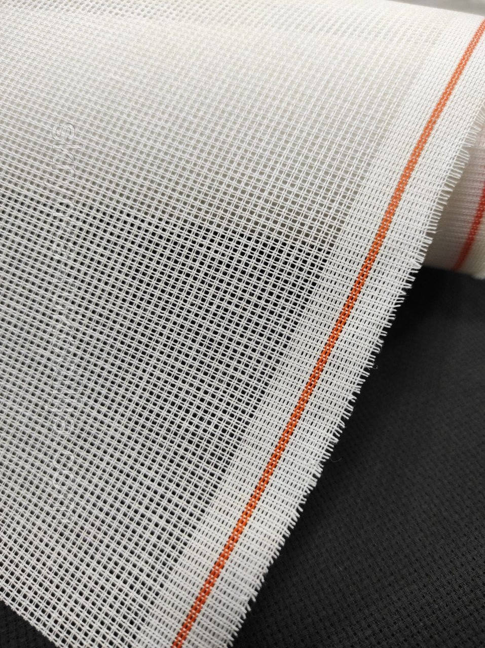 

Канва накладна Aida 15ct. (60 ділень) Zweigart stramin 500/60 (висмикувальна)