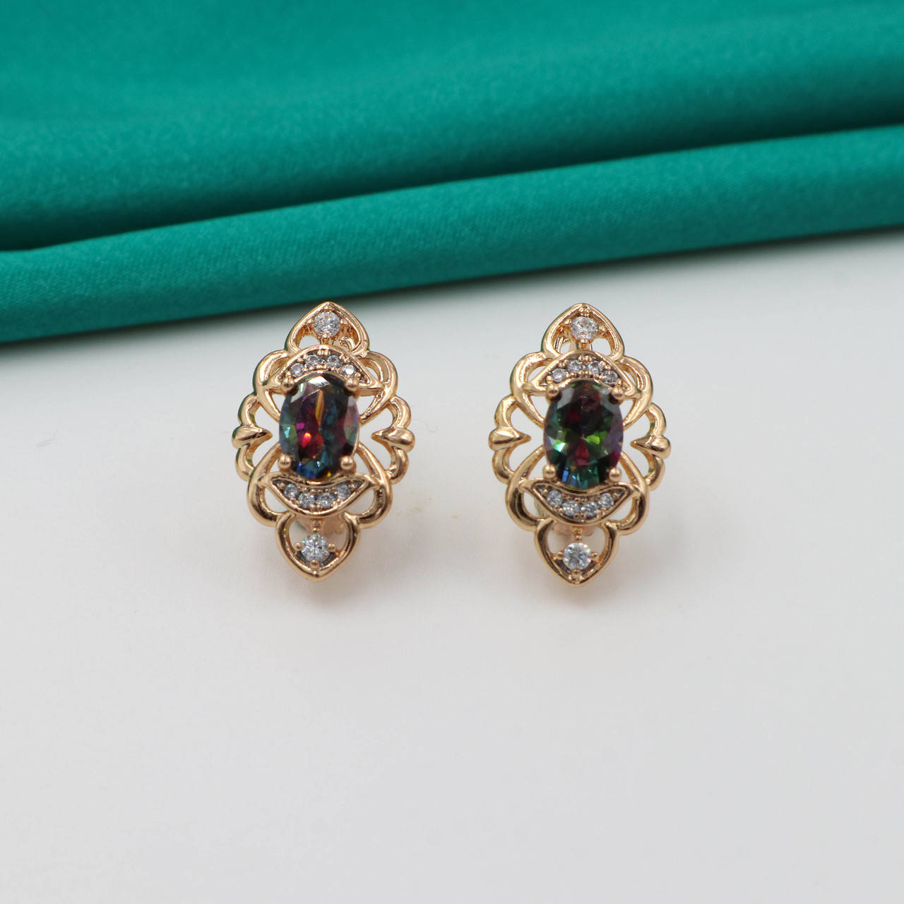 

Серьги "Ажурный Овал", с темным Swarovski, англ.замок, медзолото Xuping, 18К