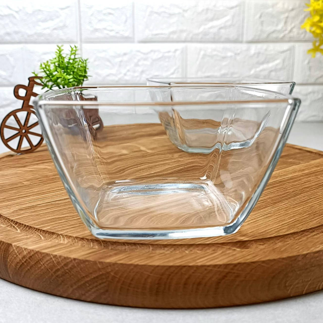 

Набор квадратных стеклянных салатниц Pasabahce "Токио" 125х125 мм 6 шт (53056), Прозрачный