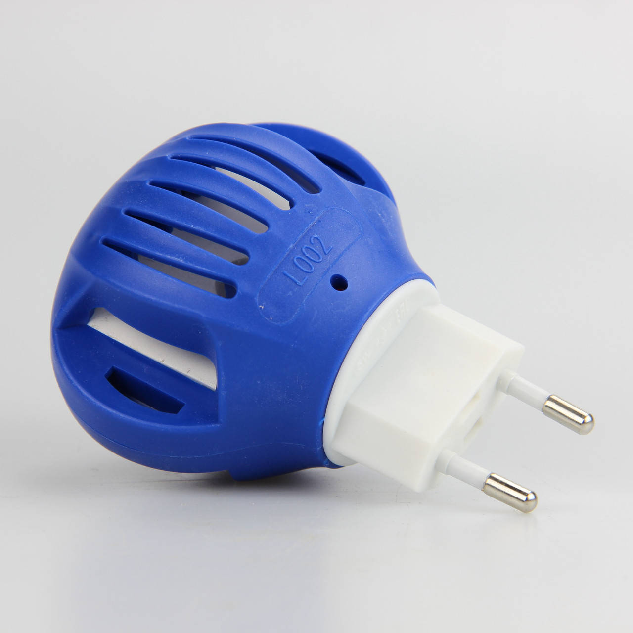 

Электрофумигатор от комаров универсальный