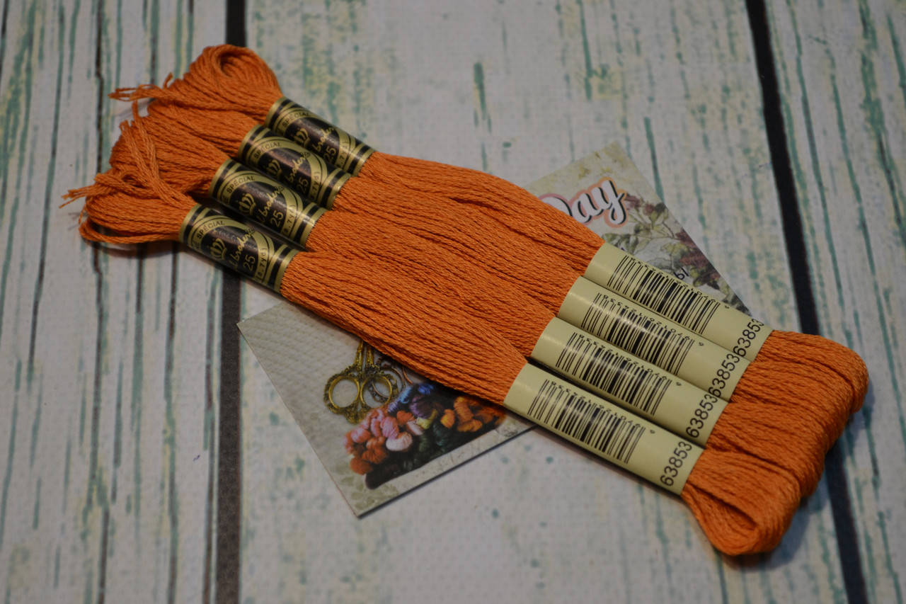 

Мулине Royal Broderie, цвет №3853