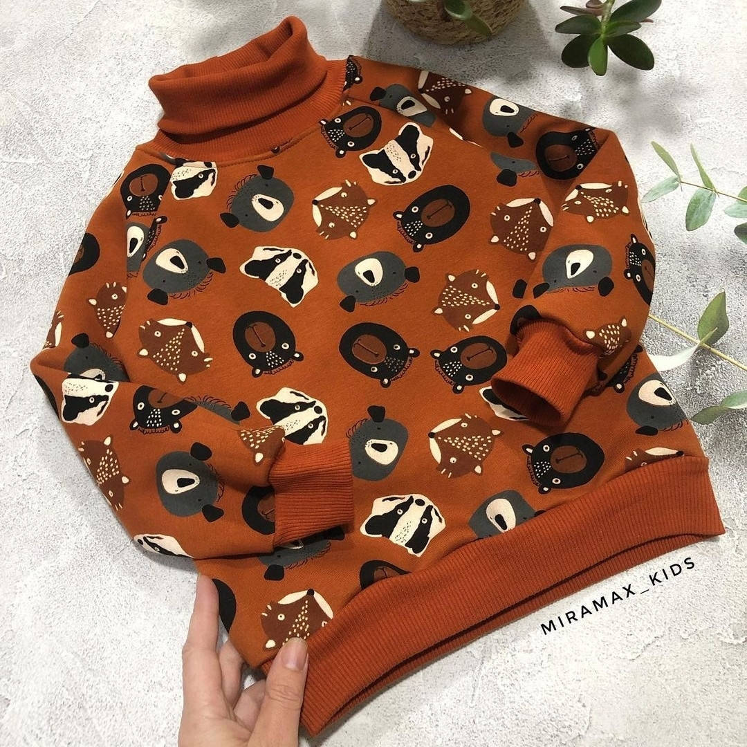 

Трехнитка с начесом "Мордашки на корице" (ротация) плотность 310г/м.