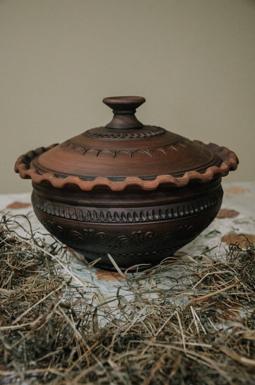 

Полумисок з кришкою "Традиційний" 2,5л., Коричневый