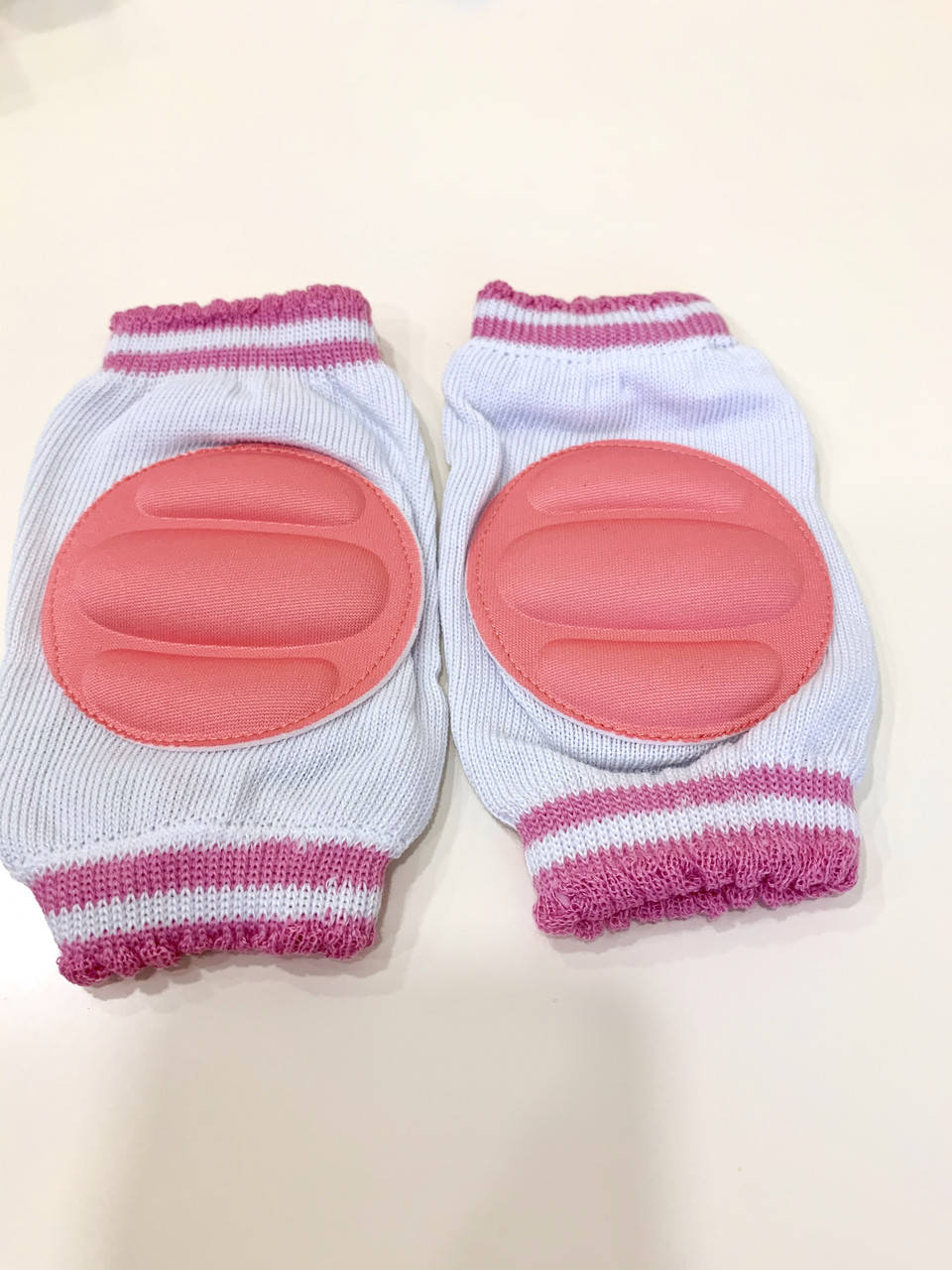 

Наколенники детские розовые