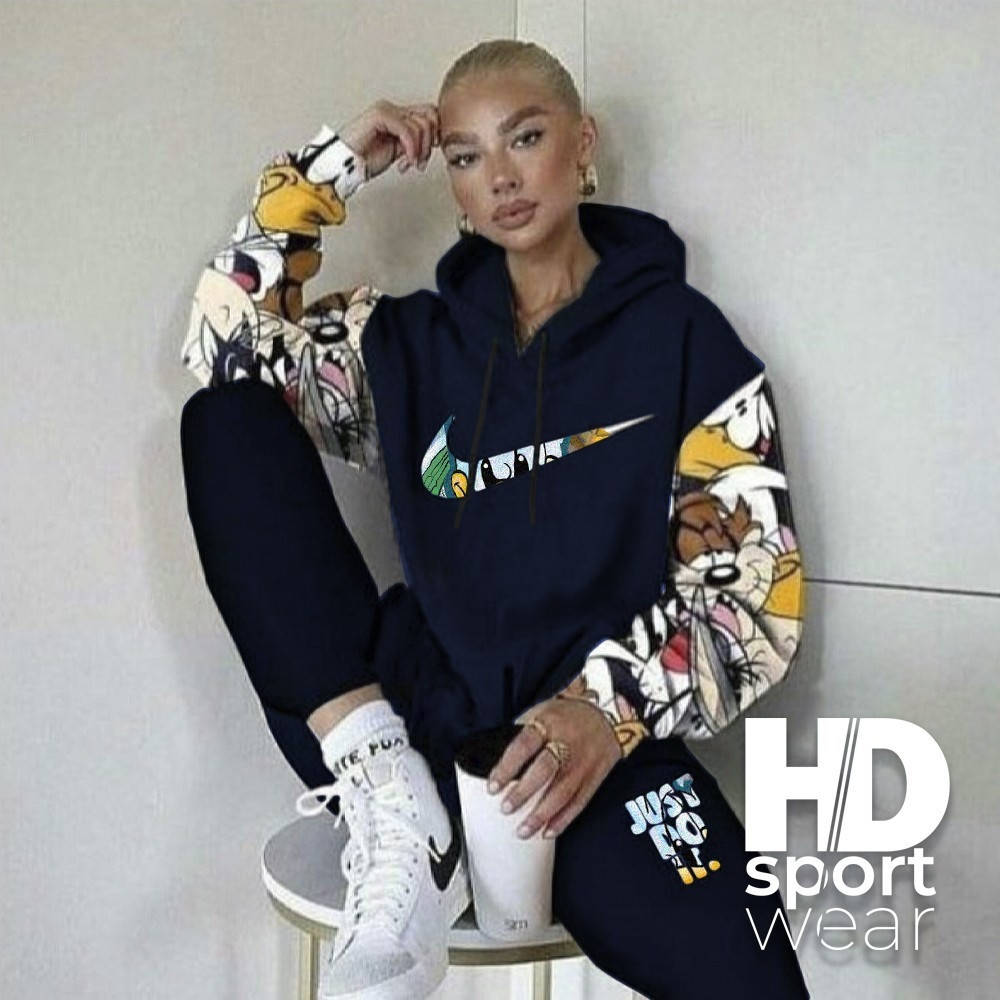 

Женский спортивный костюм NIKE, Disney Размеры :,42,44,46,checkmark) 400-00