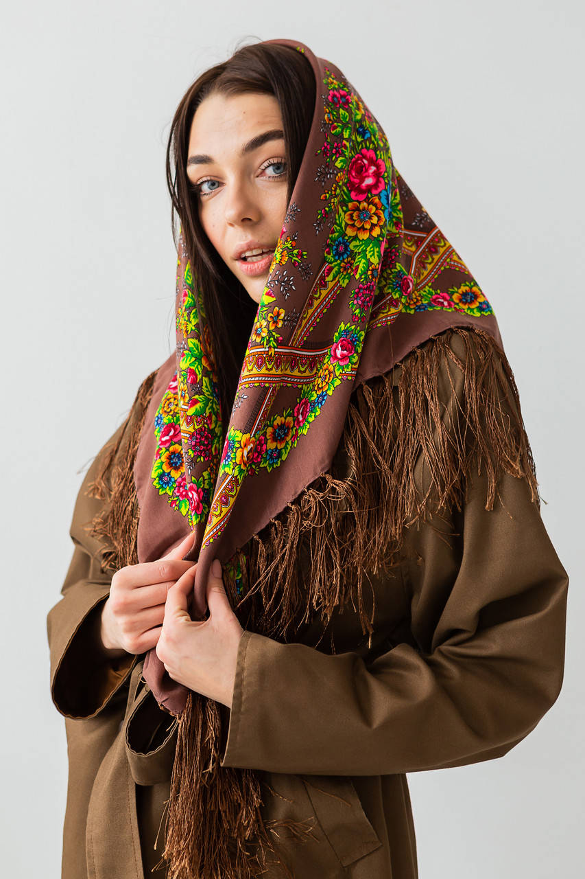 

Платок шерстяной с бахромой (Турция) кофеный, Разные цвета