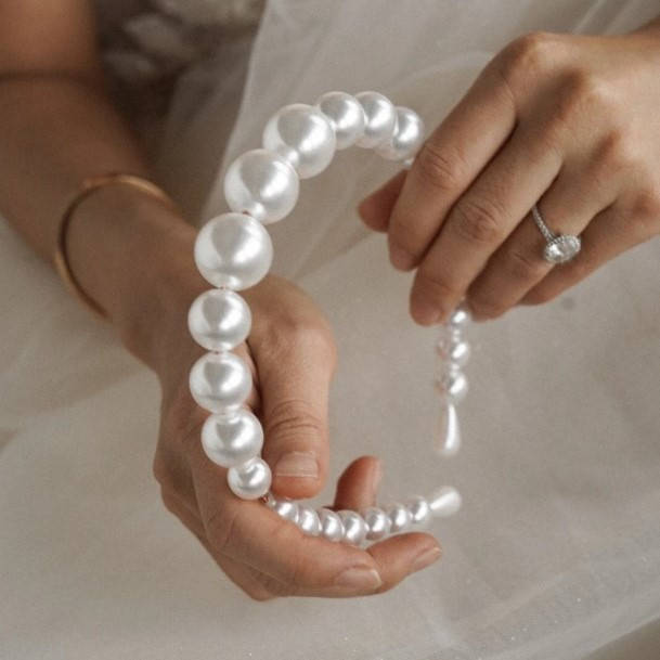 

Обруч для волос с крупным жемчугом белого цвета, Белый