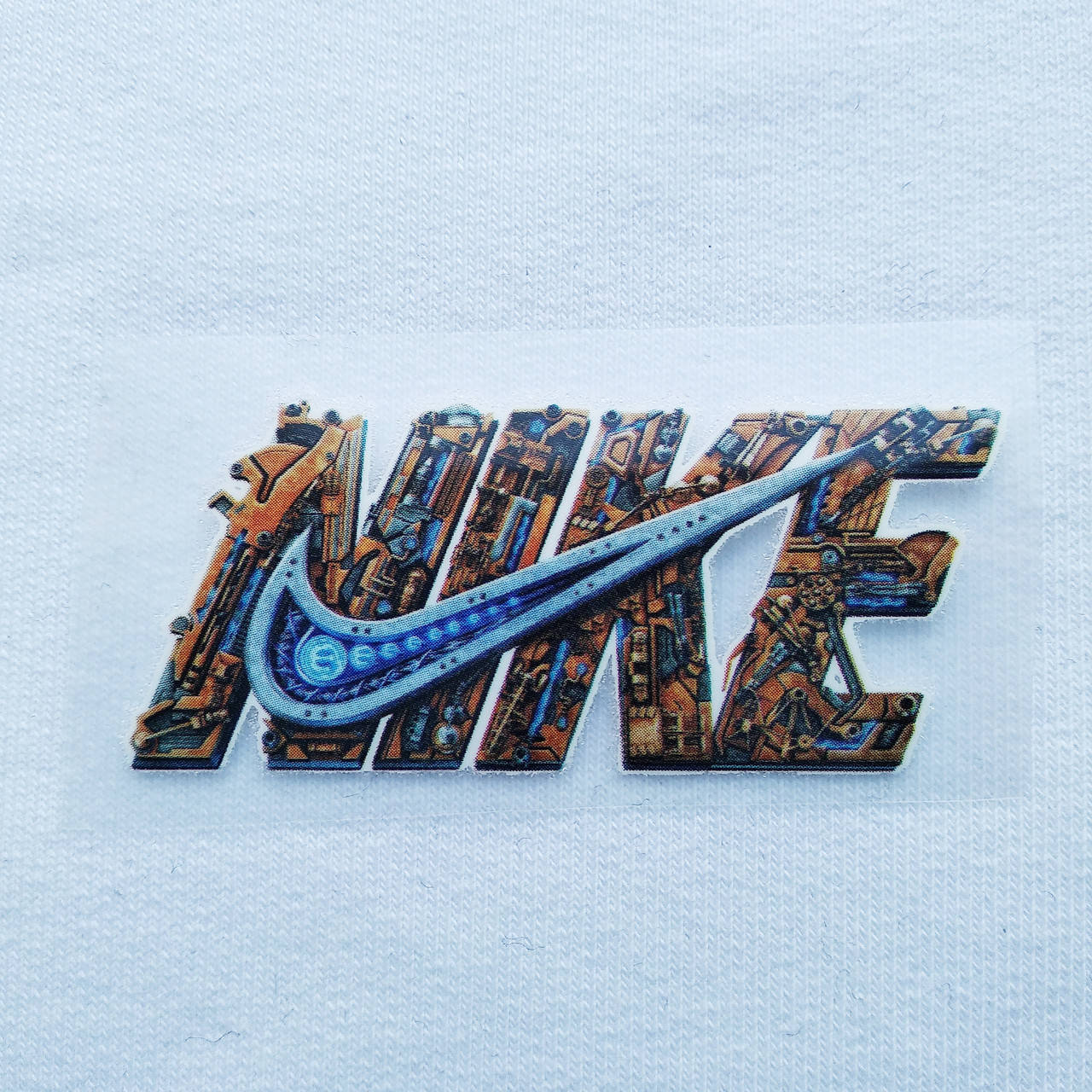 

Термотрансфер логотипом NIKE