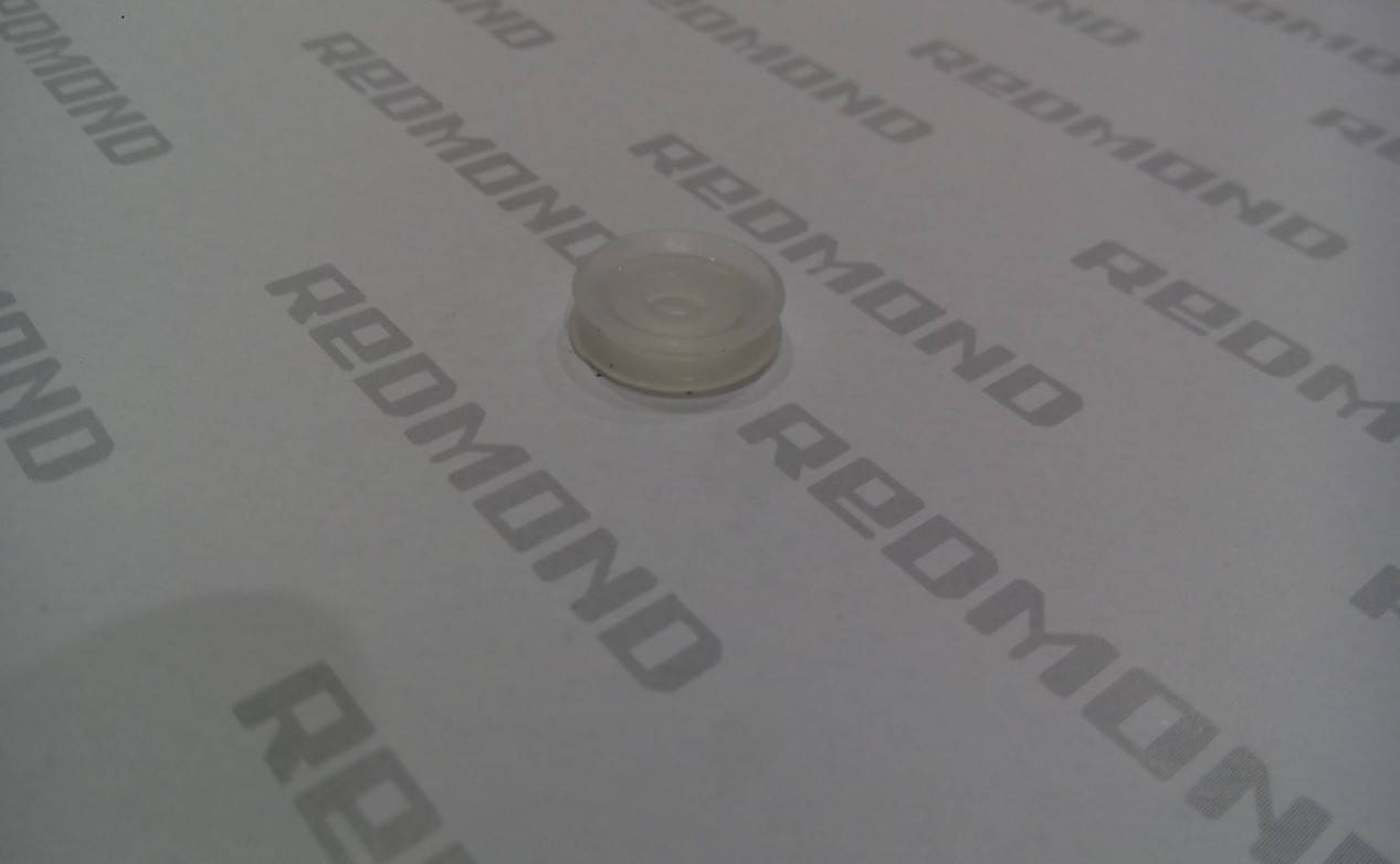 

Силиконовый уплотнитель на клапан скороварки Redmond RMC-РM381