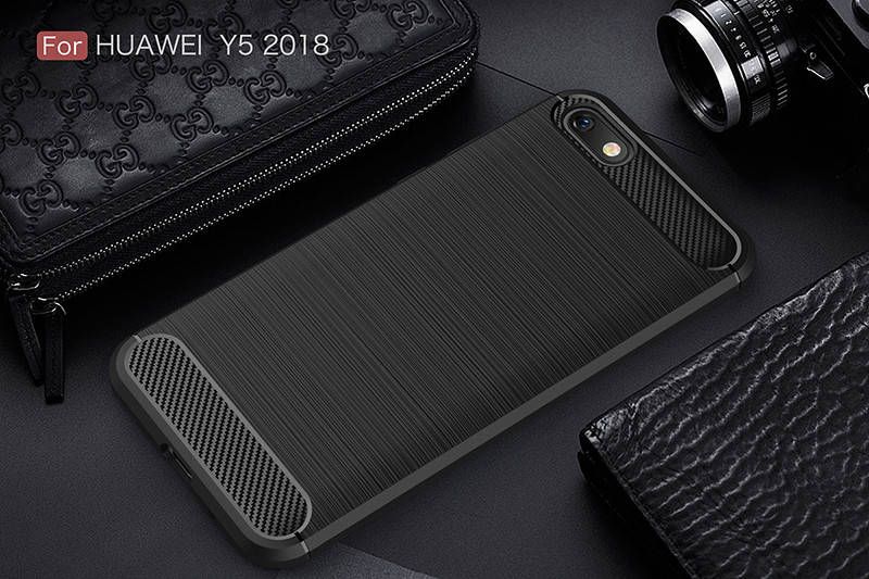 

TPU чехол накладка Urban для Huawei Y5 2018 (4 цвета) чёрный
