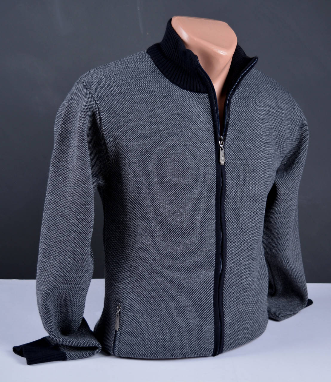 

Мужская кофта на замке Vip Stendo серая | Мужская кофта большого размера 077 Б