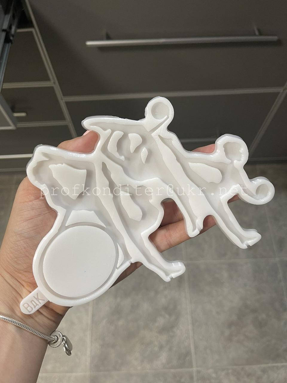 

ЭКСКЛЮЗИВ! Авторский Силиконовый Молд для шоколада, карамели и мастики "Гимнастки ассорти", глубина 4мм