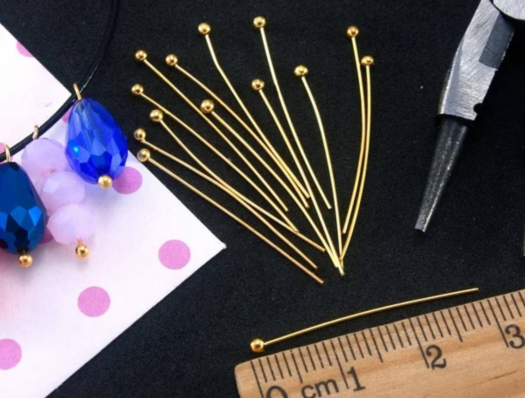 

Пин с шариком, длина 3см Цвет - Золото ( 5 грамм = 65 шт)