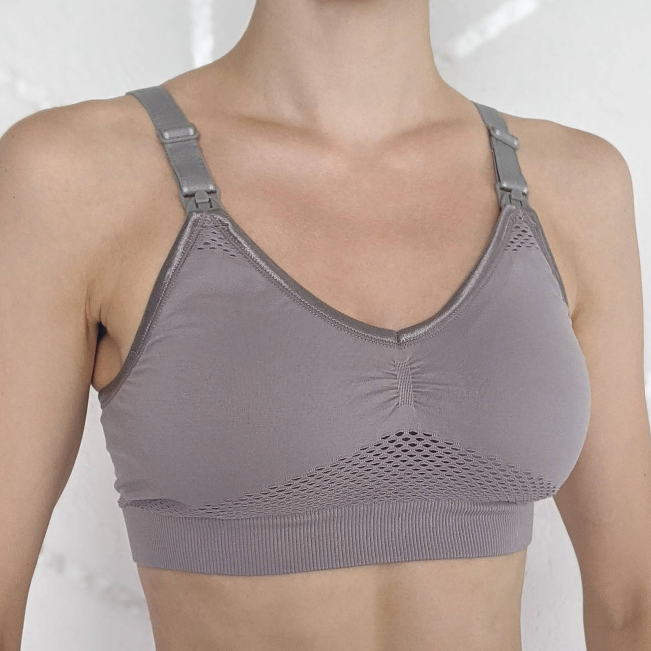 

Топ для кормления (серый) 85 B/C (XL)