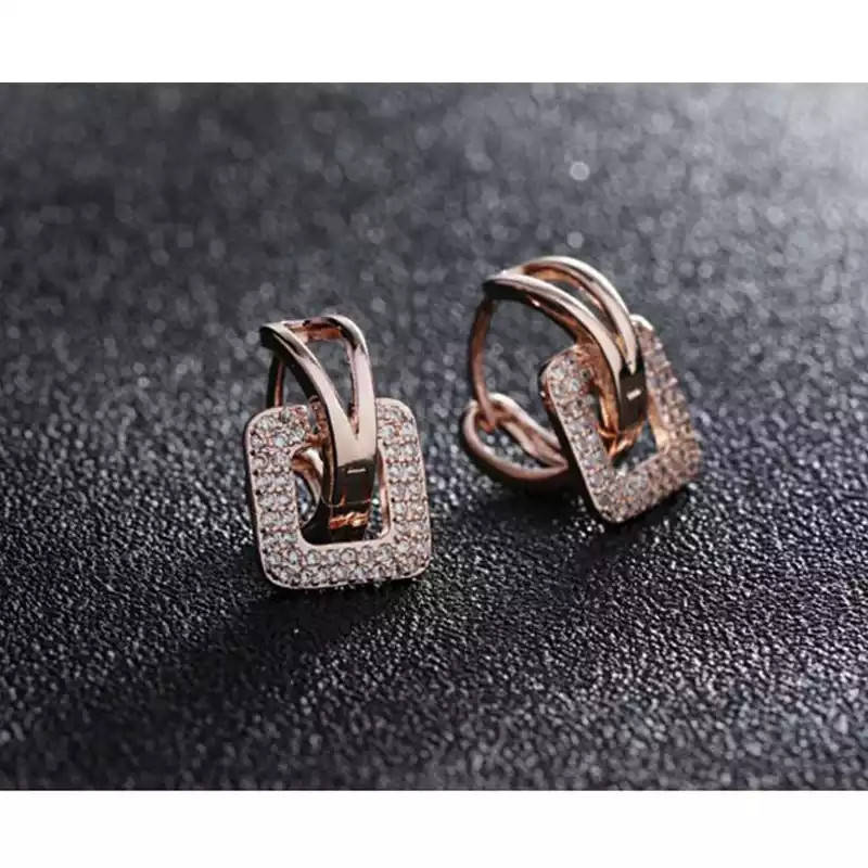 

Серебряные серьги стиль PANDORA - квадрат!