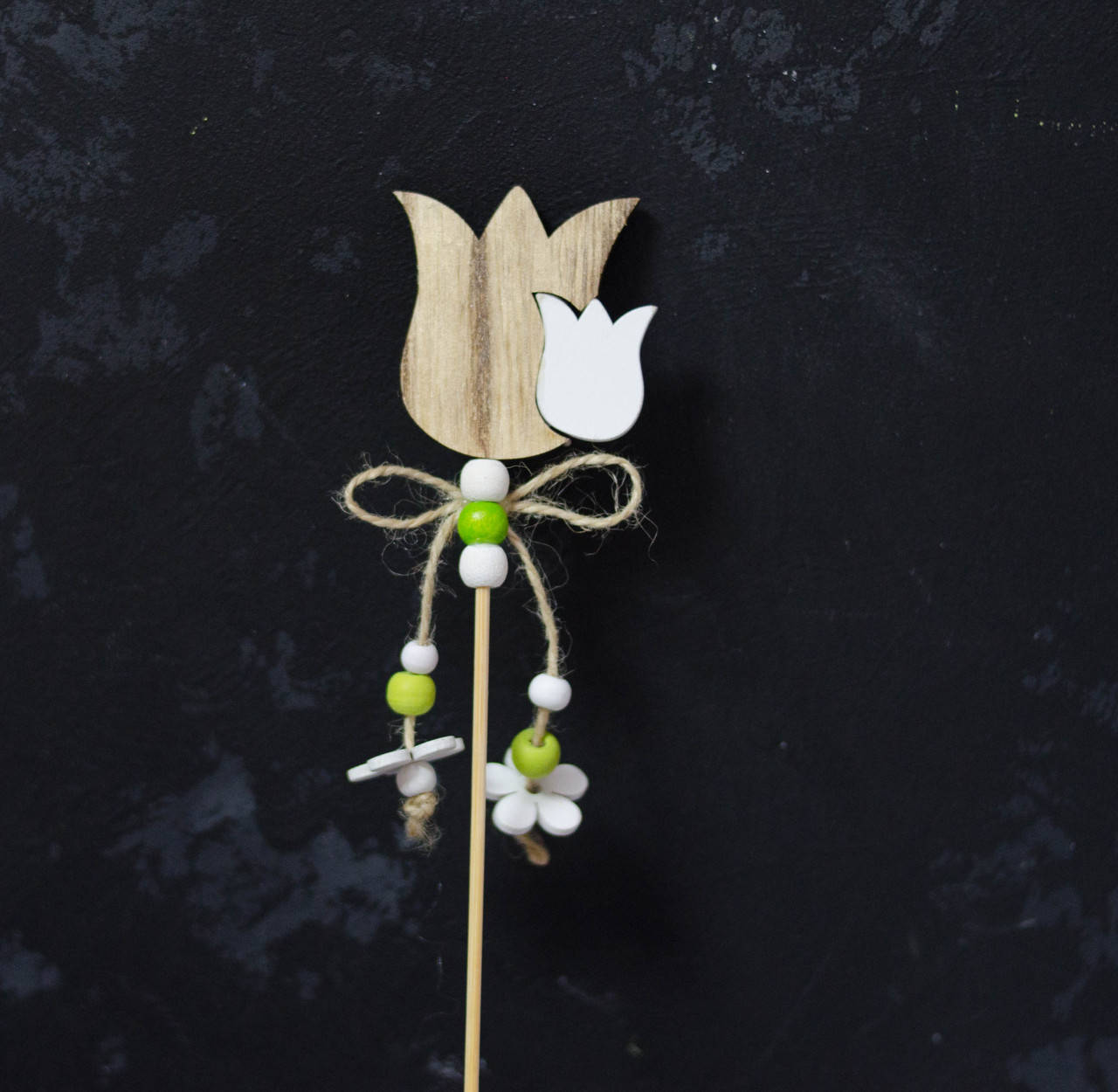 

Тюльпан деревянный на пике коричневый