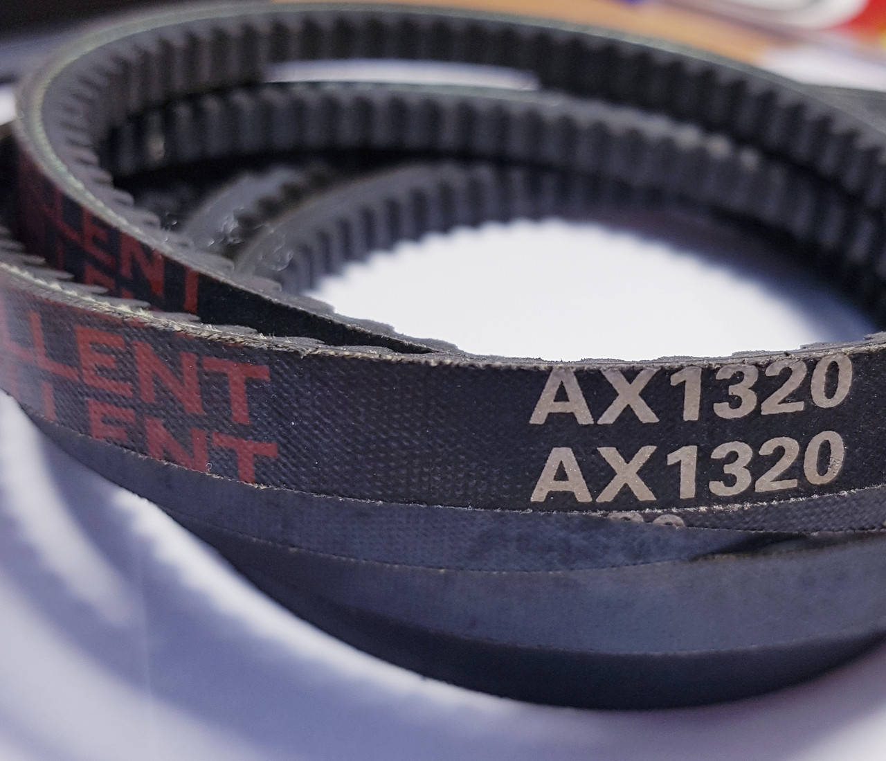 

Ремень приводной клиновой зубчатый АХ (13х8)-1320 EXCELLENT